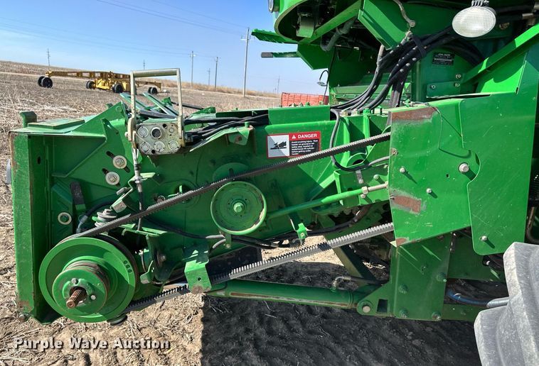 image for item OA9599 2007 John Deere 9660 STS combine