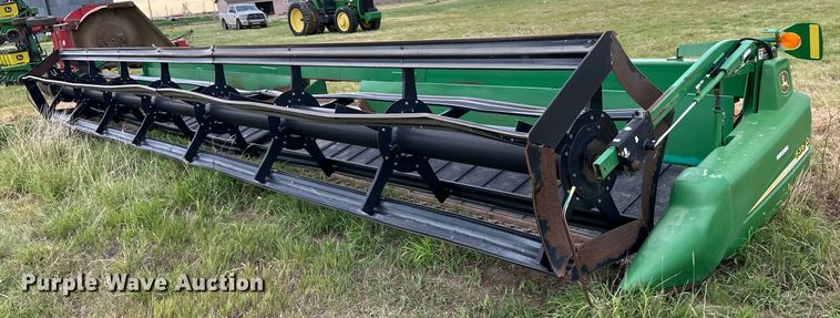 image for item OA9600 John Deere 936D draper head