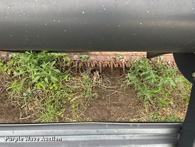 image for item OA9600 John Deere 936D draper head