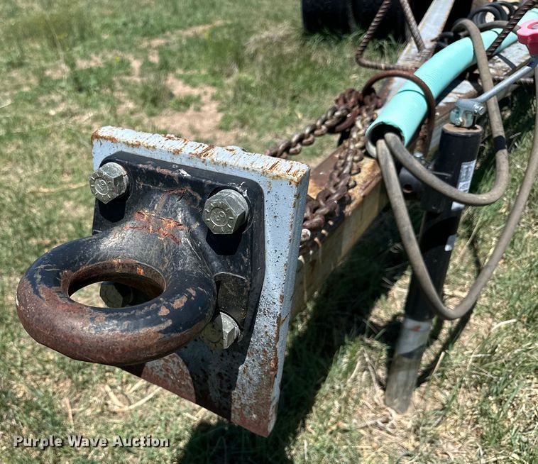 image for item OE9167 1992 Wilson DDWH-200 grain trailer