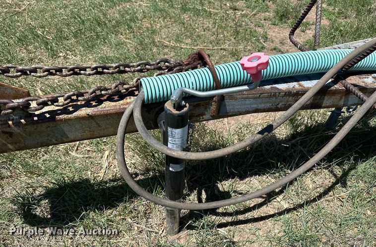 image for item OE9167 1992 Wilson DDWH-200 grain trailer