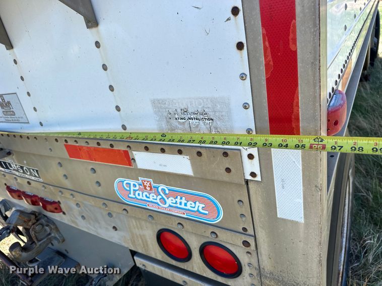 image for item OE9167 1992 Wilson DDWH-200 grain trailer