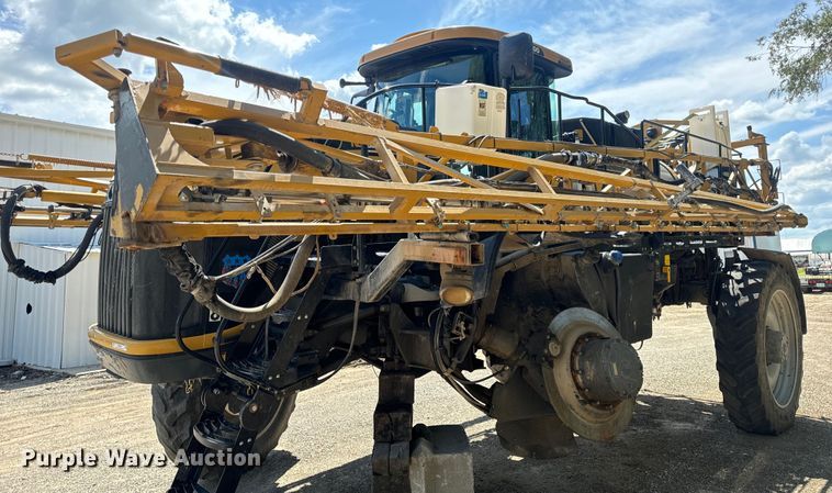image for item OF9858 2013 RoGator RG900 sprayer