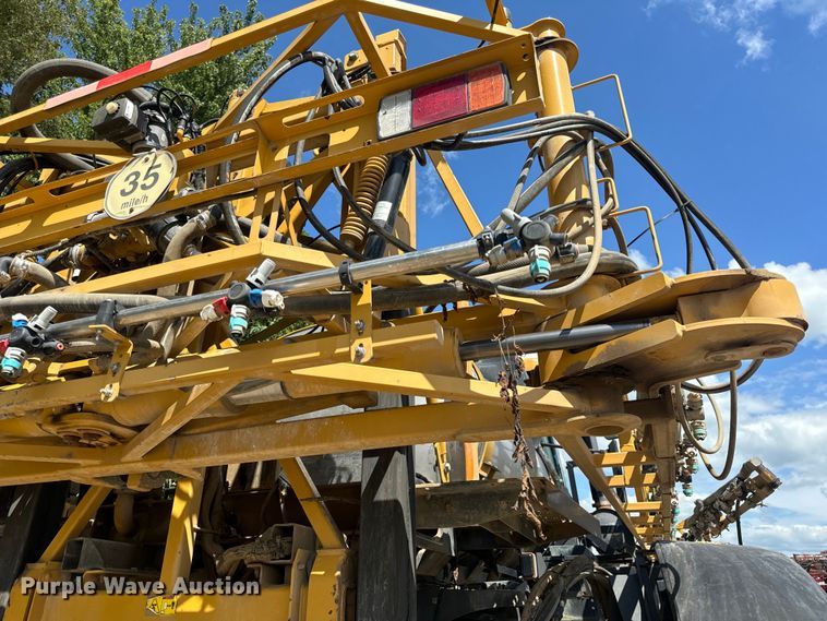 image for item OF9858 2013 RoGator RG900 sprayer