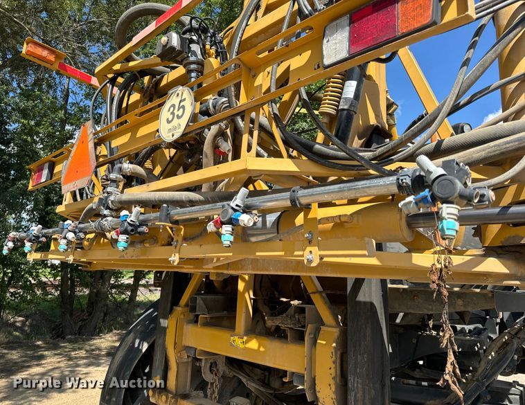 image for item OF9858 2013 RoGator RG900 sprayer