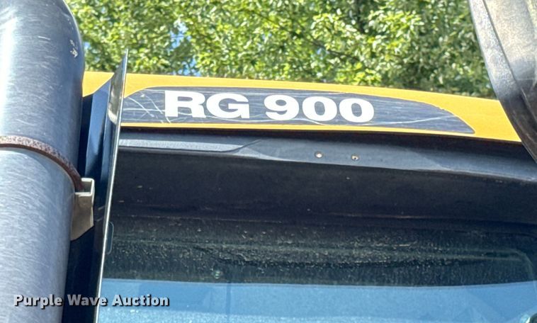 image for item OF9858 2013 RoGator RG900 sprayer