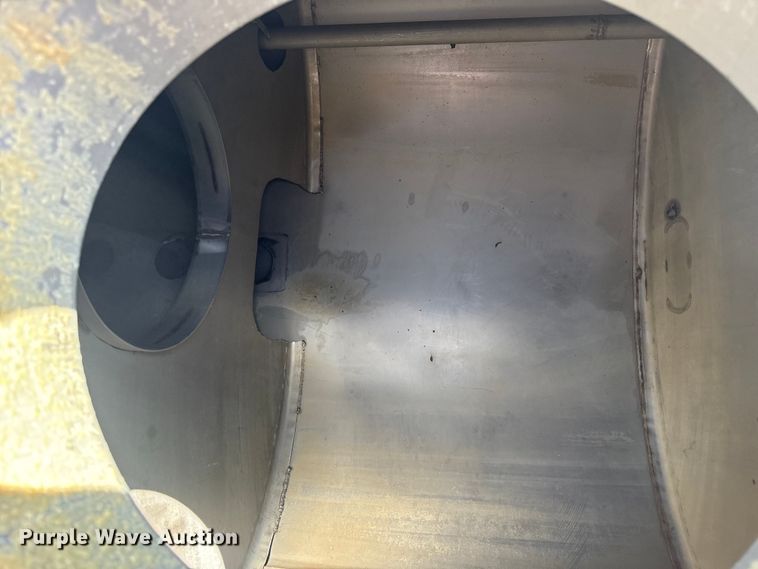 image for item OF9858 2013 RoGator RG900 sprayer