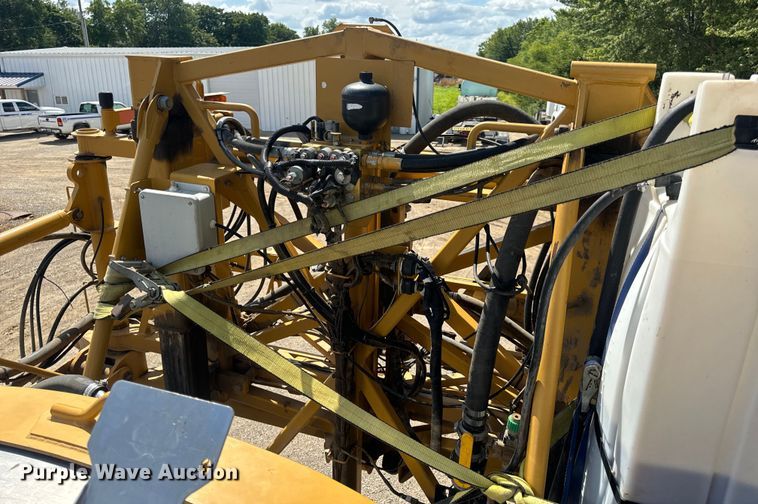 image for item OF9858 2013 RoGator RG900 sprayer