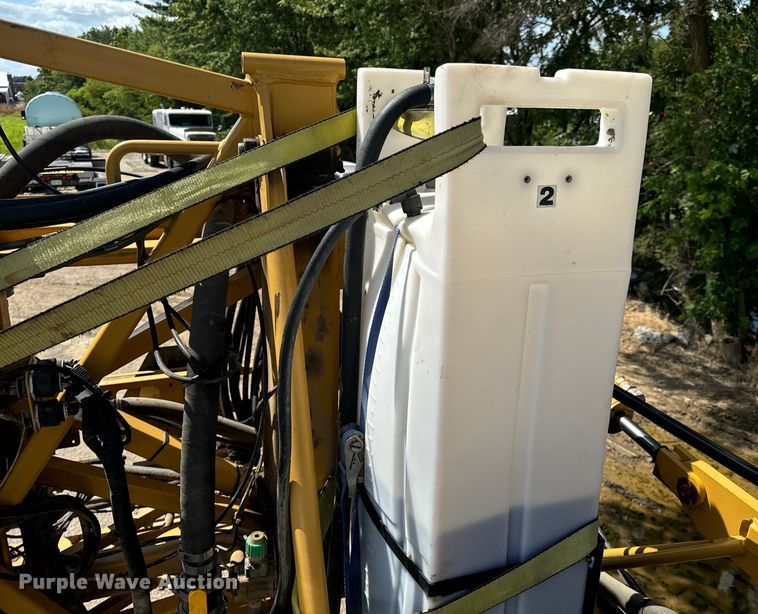 image for item OF9858 2013 RoGator RG900 sprayer