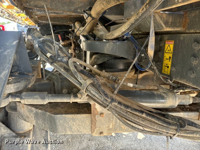 image for item OF9858 2013 RoGator RG900 sprayer