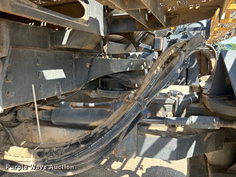 image for item OF9858 2013 RoGator RG900 sprayer