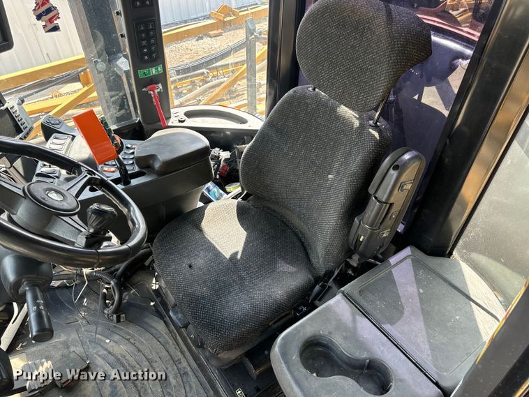 image for item OF9858 2013 RoGator RG900 sprayer