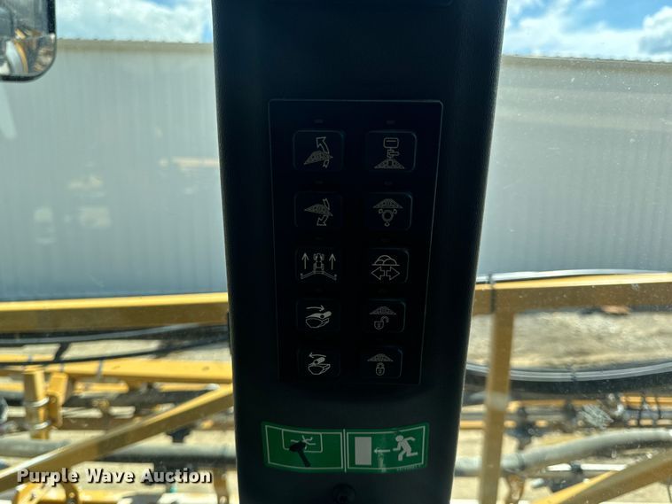 image for item OF9858 2013 RoGator RG900 sprayer