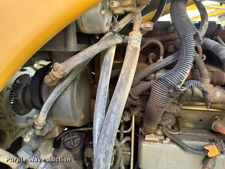 image for item OF9858 2013 RoGator RG900 sprayer