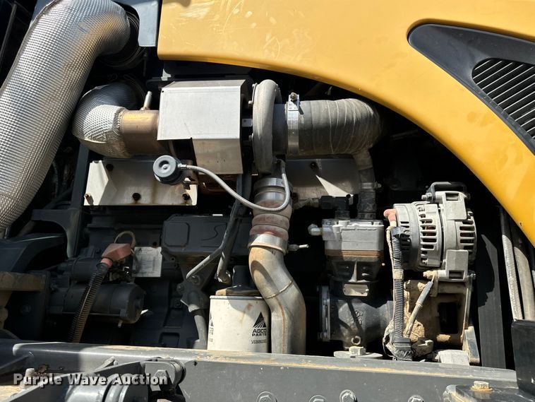 image for item OF9858 2013 RoGator RG900 sprayer