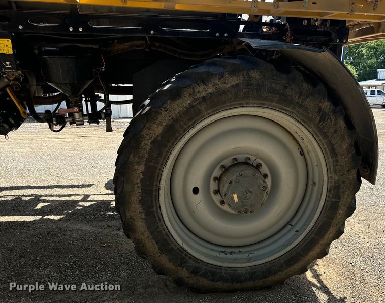 image for item OF9858 2013 RoGator RG900 sprayer