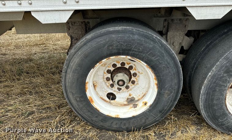 image for item OG9585 1993 Timpte  grain trailer