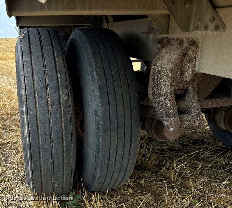 image for item OG9585 1993 Timpte  grain trailer