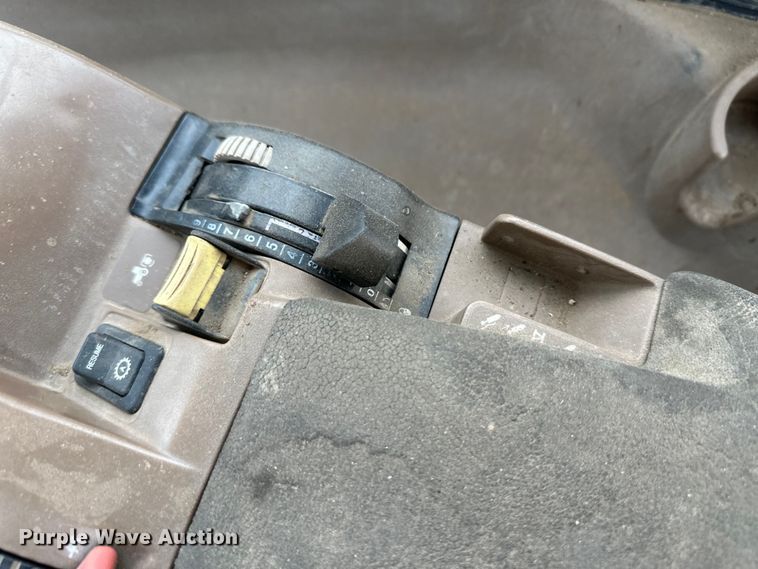 image for item OL9657 1995 John Deere 8300 MFWD tractor