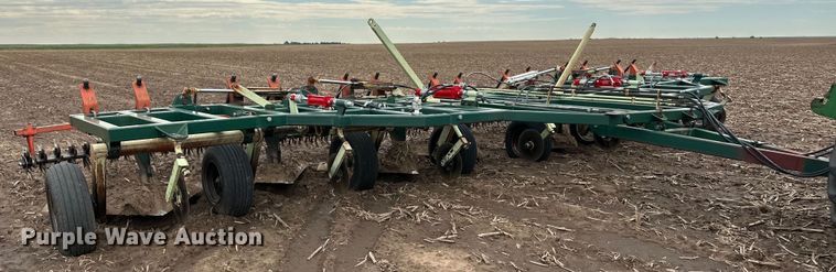 image for item OL9661 Flex-King KM33 sweep plow