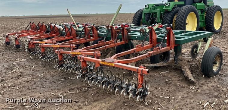 image for item OL9661 Flex-King KM33 sweep plow