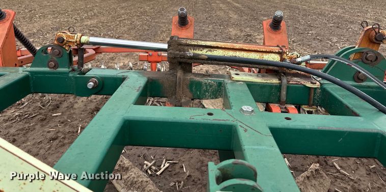 image for item OL9661 Flex-King KM33 sweep plow