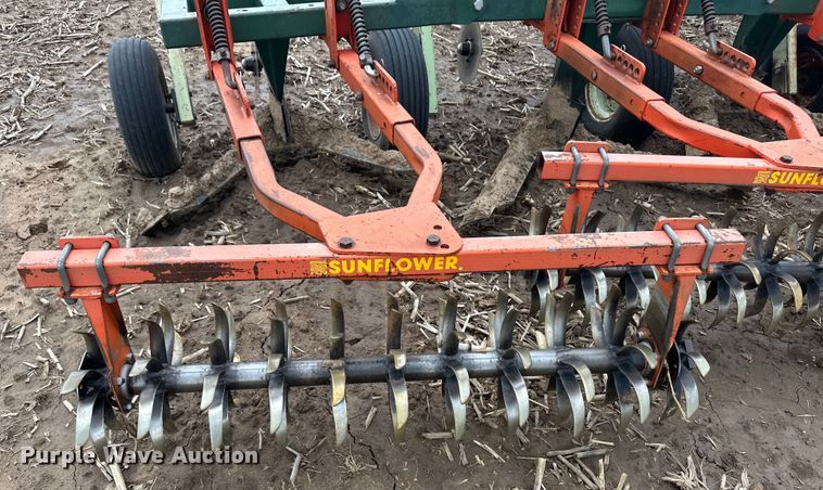 image for item OL9661 Flex-King KM33 sweep plow