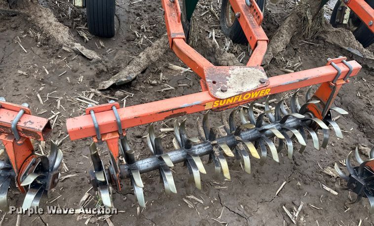 image for item OL9661 Flex-King KM33 sweep plow