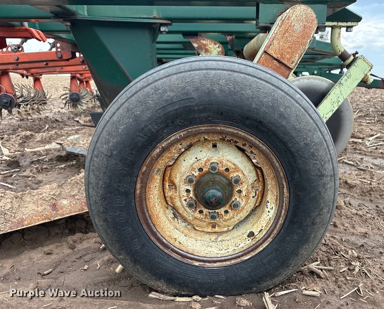 image for item OL9661 Flex-King KM33 sweep plow