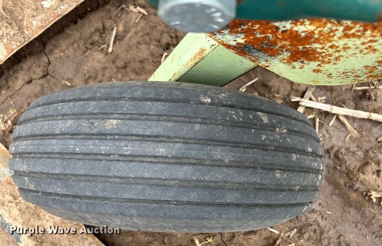 image for item OL9661 Flex-King KM33 sweep plow