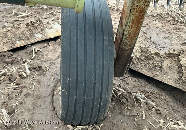 image for item OL9661 Flex-King KM33 sweep plow