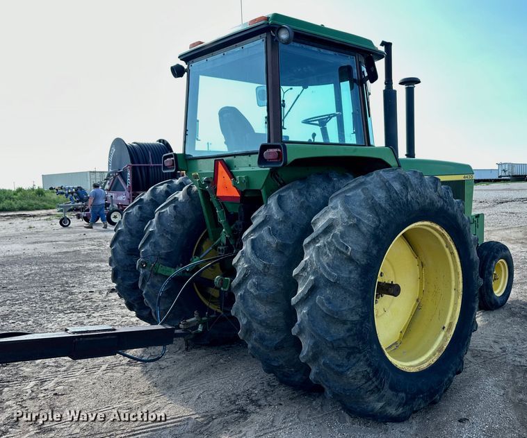 image for item OL9690 1976 John Deere 4430 tractor