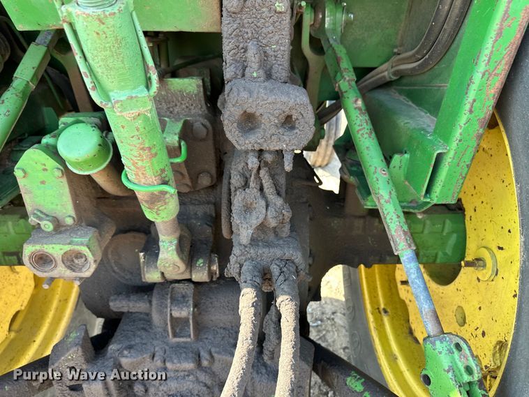 image for item OL9690 1976 John Deere 4430 tractor