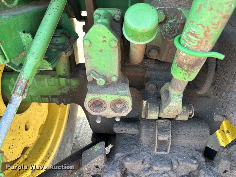 image for item OL9690 1976 John Deere 4430 tractor