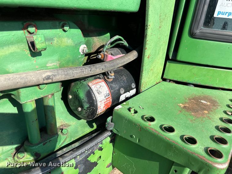 image for item OL9690 1976 John Deere 4430 tractor