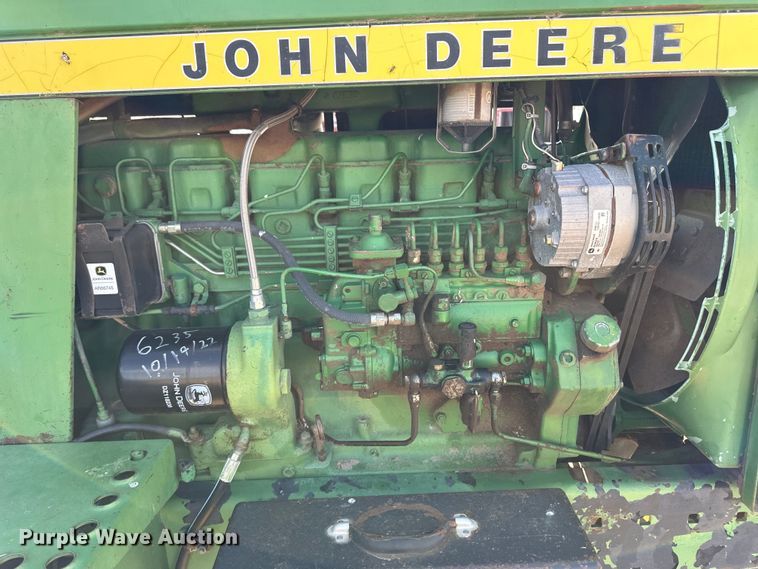 image for item OL9690 1976 John Deere 4430 tractor