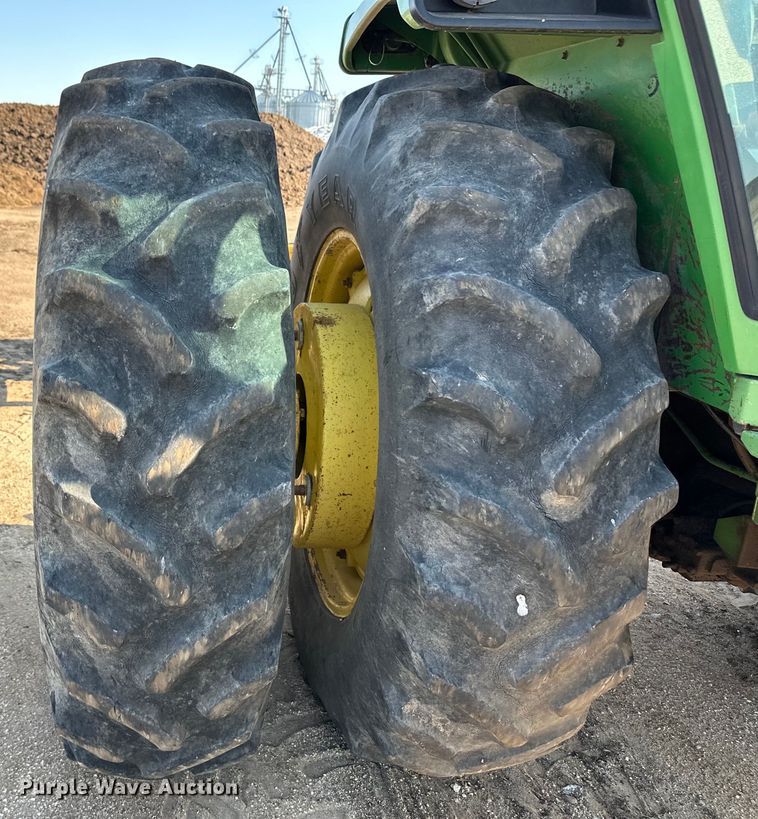 image for item OL9690 1976 John Deere 4430 tractor