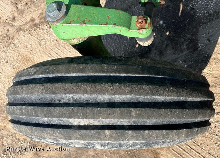 image for item OL9690 1976 John Deere 4430 tractor