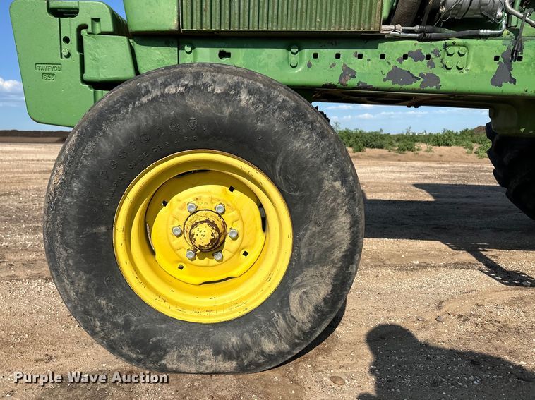 image for item OL9690 1976 John Deere 4430 tractor