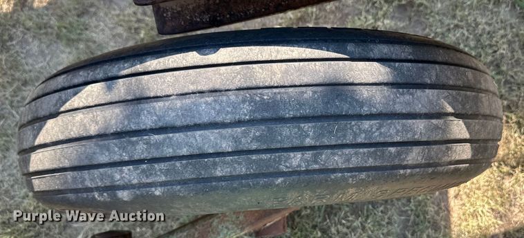 image for item OL9714 John Deere field cultivator