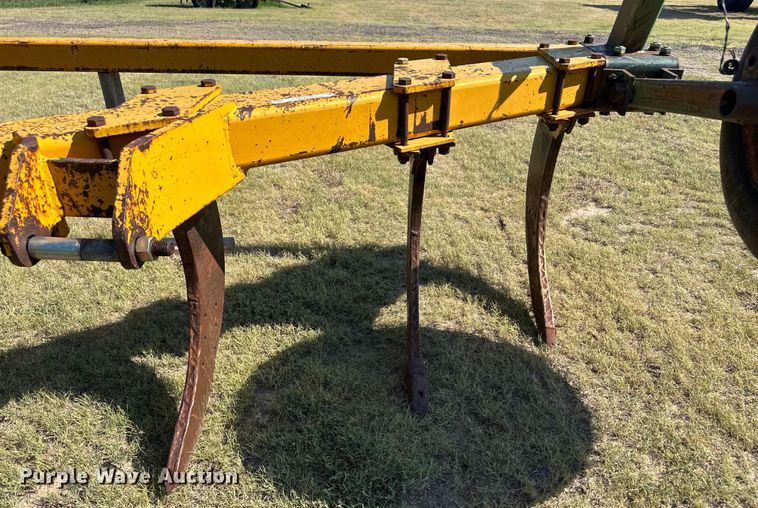 image for item OL9716 Midland Manufacturing Company M105 V-ripper