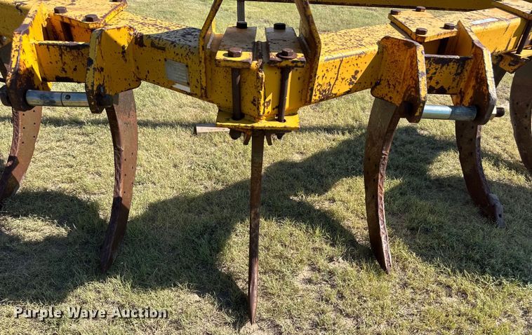 image for item OL9716 Midland Manufacturing Company M105 V-ripper