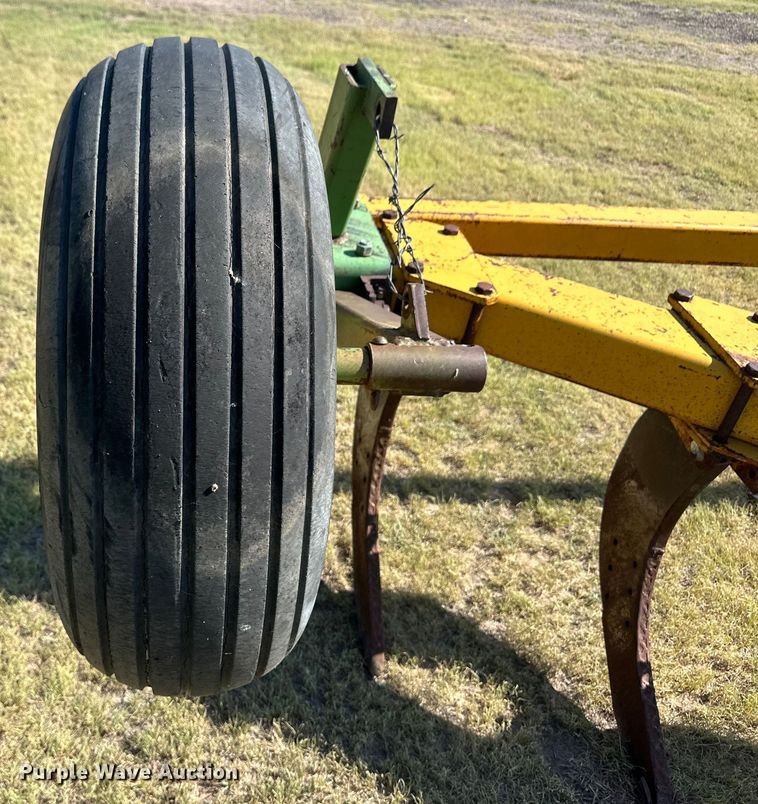 image for item OL9716 Midland Manufacturing Company M105 V-ripper