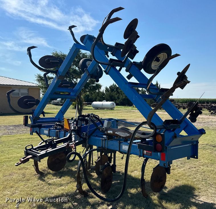 image for item OL9717 DMI Nutri-Placr 3250 NH3 applicator