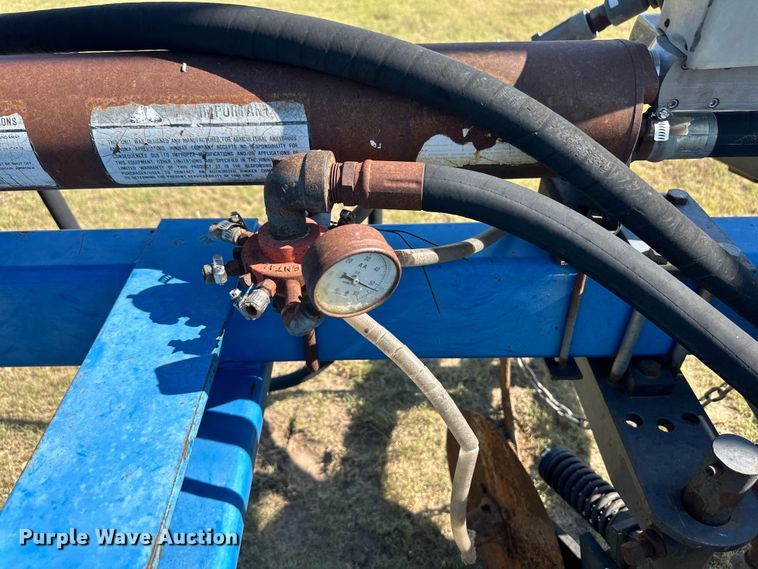 image for item OL9717 DMI Nutri-Placr 3250 NH3 applicator