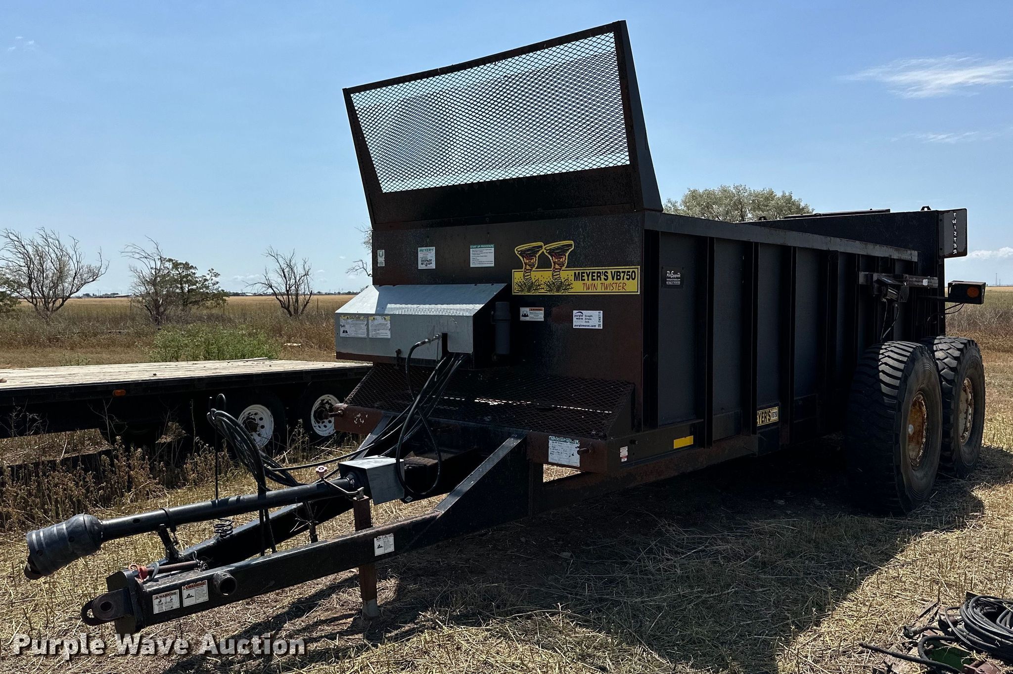 Meyers VB750 manure spreader in Amarillo, TX Item DK6715 for sale