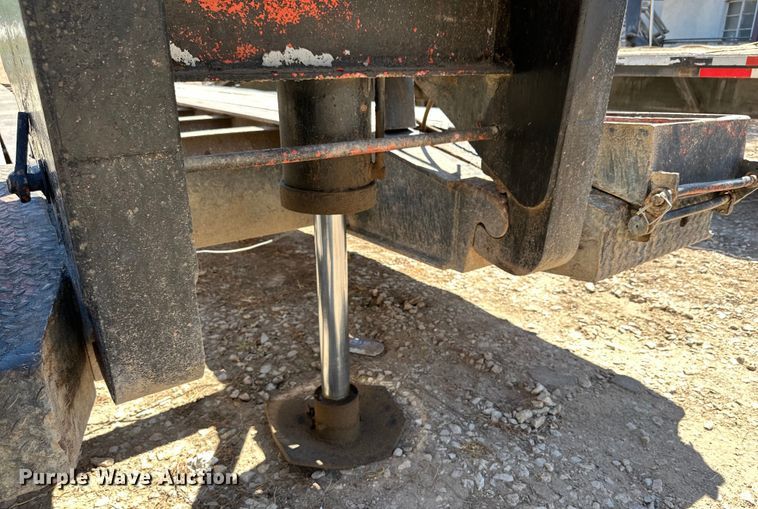 image for item DK6708 1987 Interstate lowboy equipment trailer