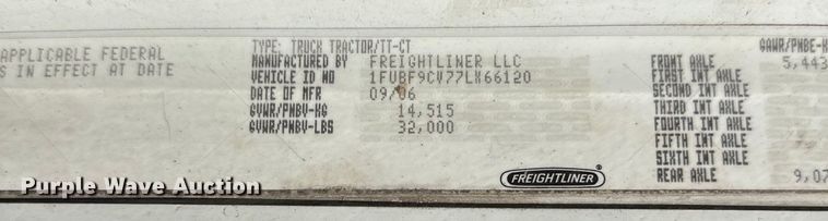 image for item DK6709 2007 Freightliner Columbia  semi truck