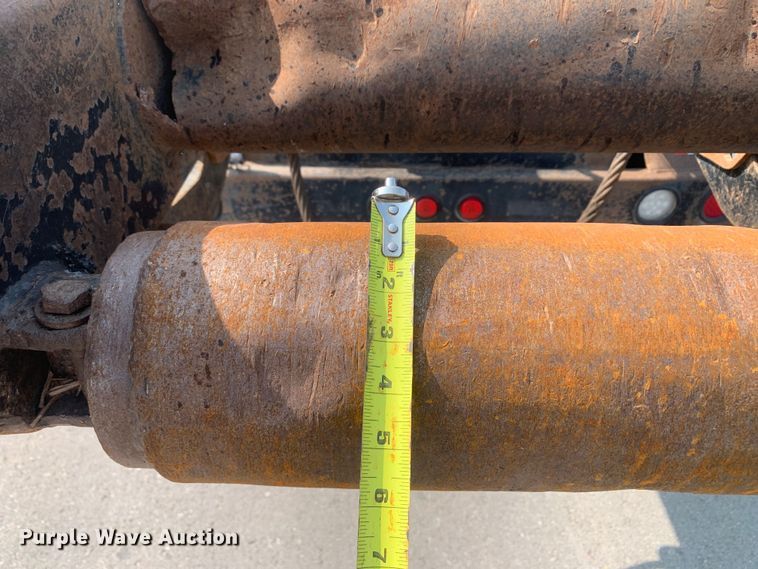 image for item DM7938 2007 Mack CT713 roll-off container truck