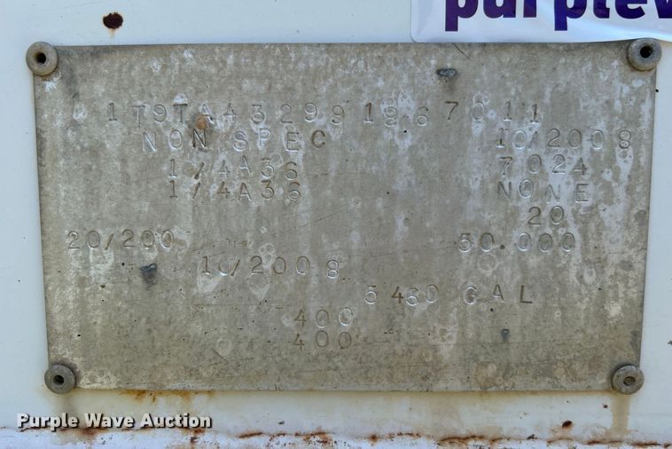 image for item DO6552 2009 Troxell Trailers  vacuum trailer